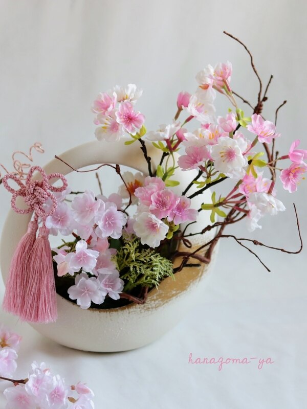 春の彩り～満月の桜 大きいサイズ｜Fla-co（フラコ） - フラワーアレンジ作品投稿サイト
